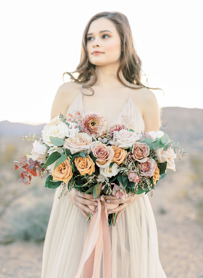 Red Rock Canyon Elopement, blush and mauve wedding