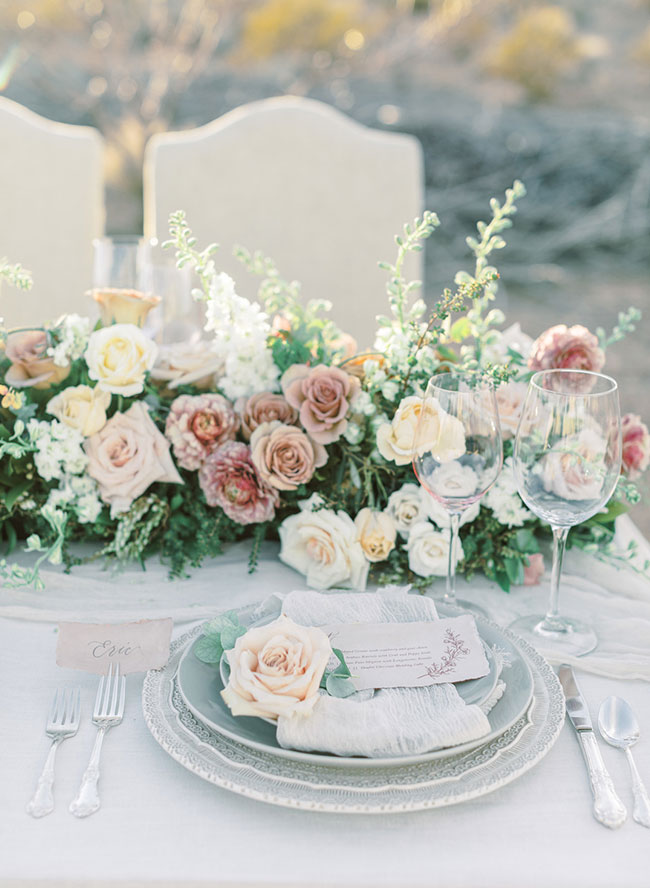 Red Rock Canyon Elopement, blush and mauve wedding