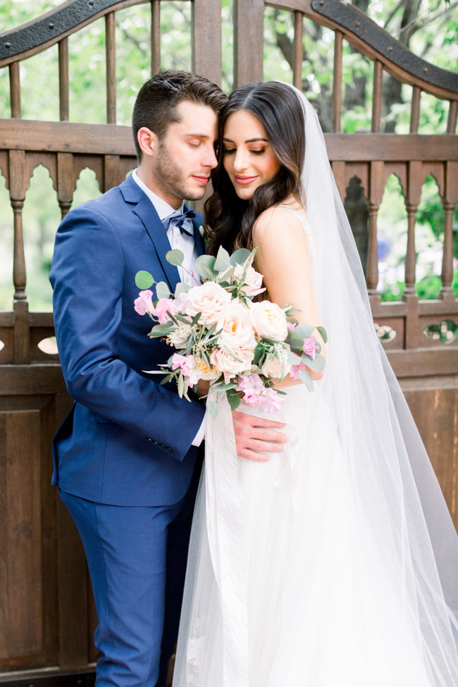 Neutral Garden Wedding at El Chorro - Inspired by This