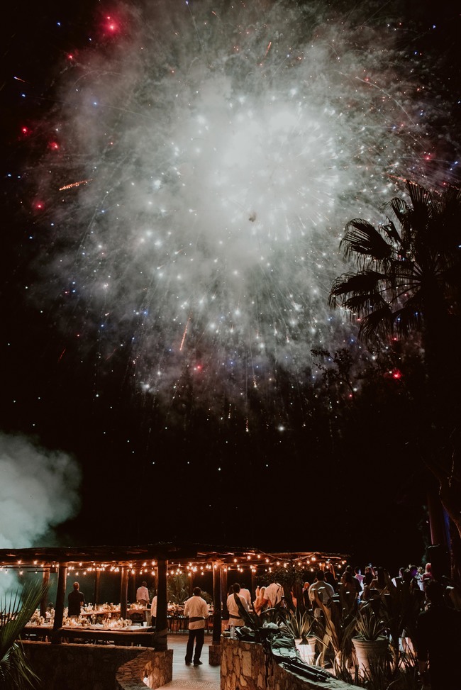 Chic monochromatic wedding in Los Cabos - Inspired by This