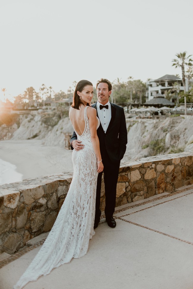 Chic monochromatic wedding in Los Cabos - Inspired by This