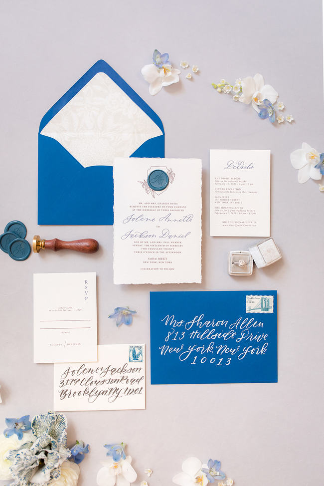 Pantones classic blue wedding