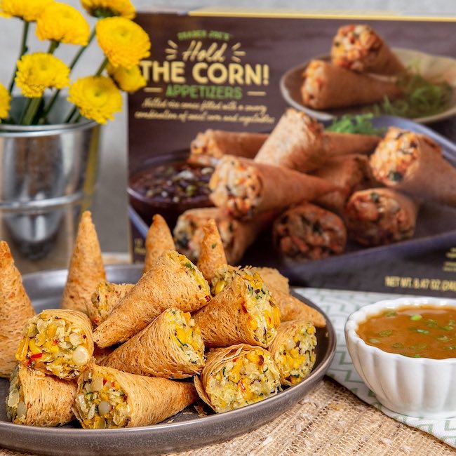 8 Must-Have Trader Joe's Items For Your Next Picnic