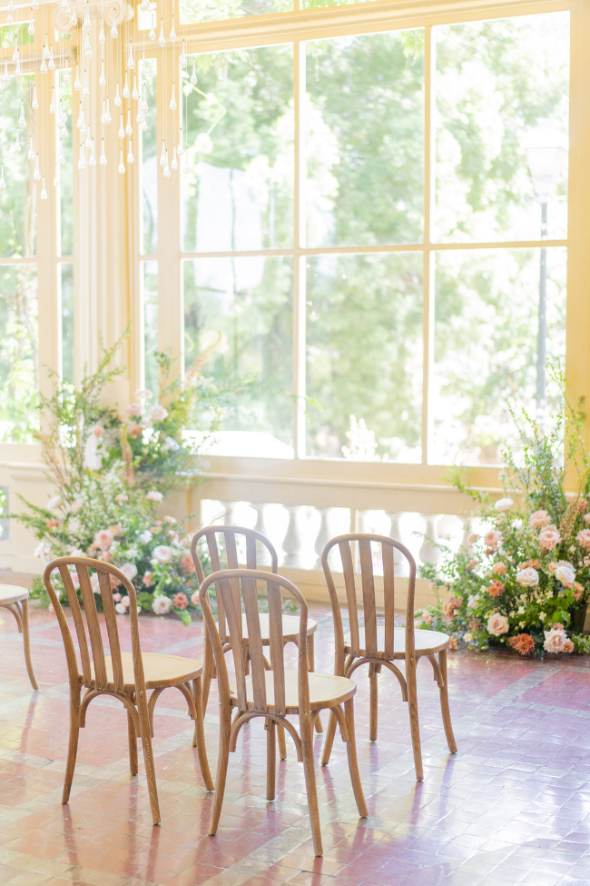 Taylor Swift & Terracotta Styled Shoot
