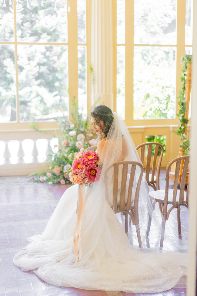 Taylor Swift & Terracotta Styled Shoot