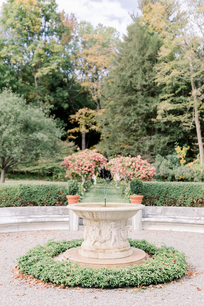 Romantic Berkshires Estate Elopement
