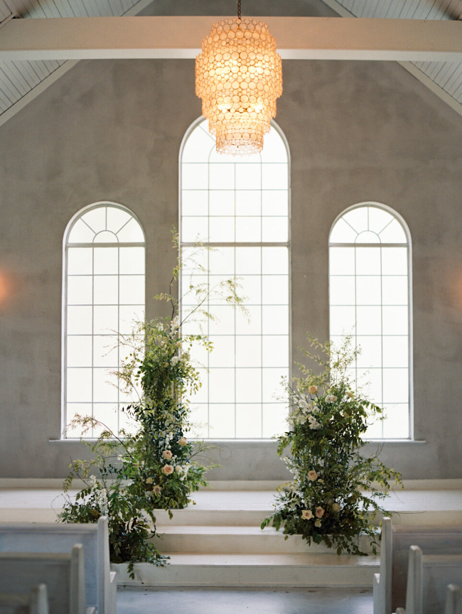 Elegant Black & White Dallas Wedding Shoot