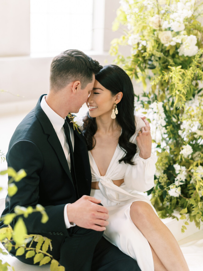 Elegant Black & White Dallas Wedding Shoot
