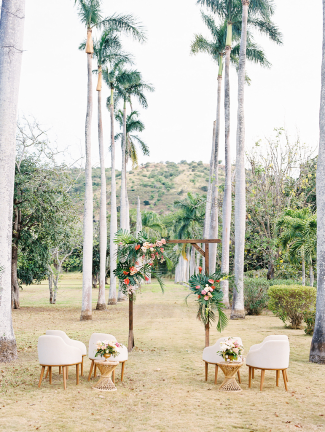 Stunning "On Hawaiian Island Time" Elopement
