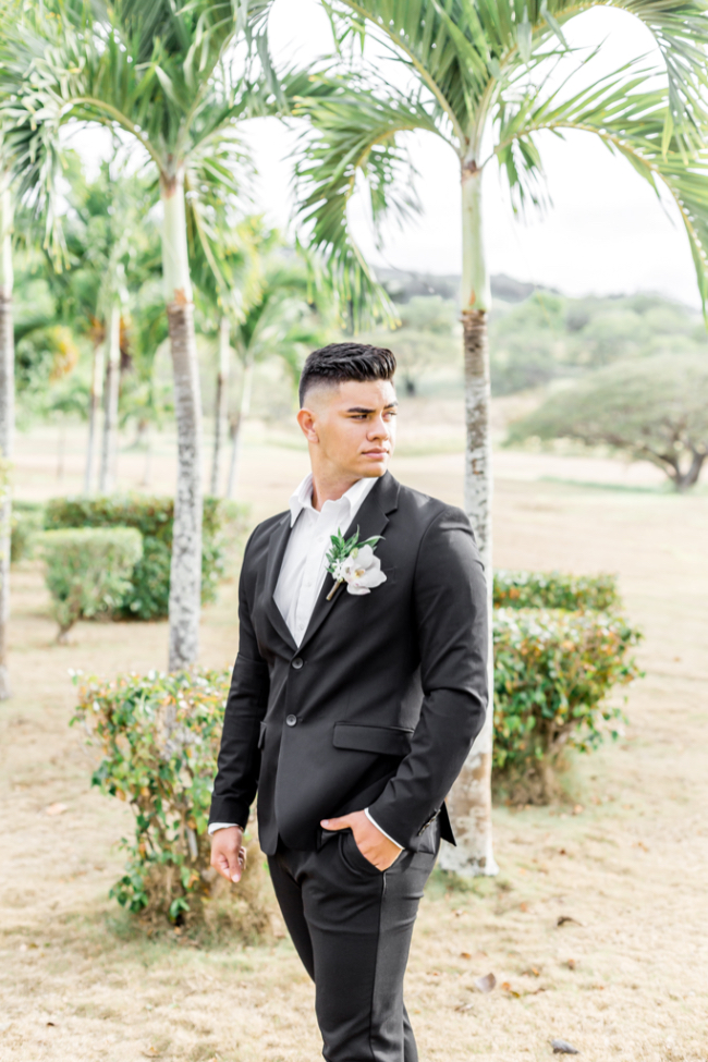 Stunning "On Hawaiian Island Time" Elopement