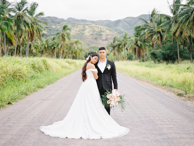 Stunning "On Hawaiian Island Time" Elopement