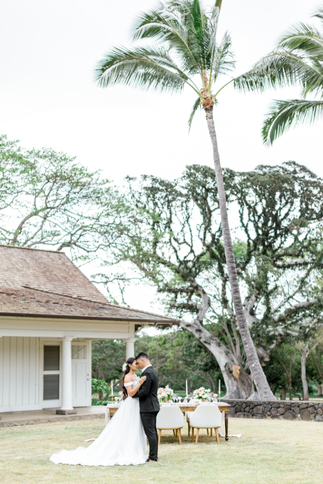 Stunning "On Hawaiian Island Time" Elopement