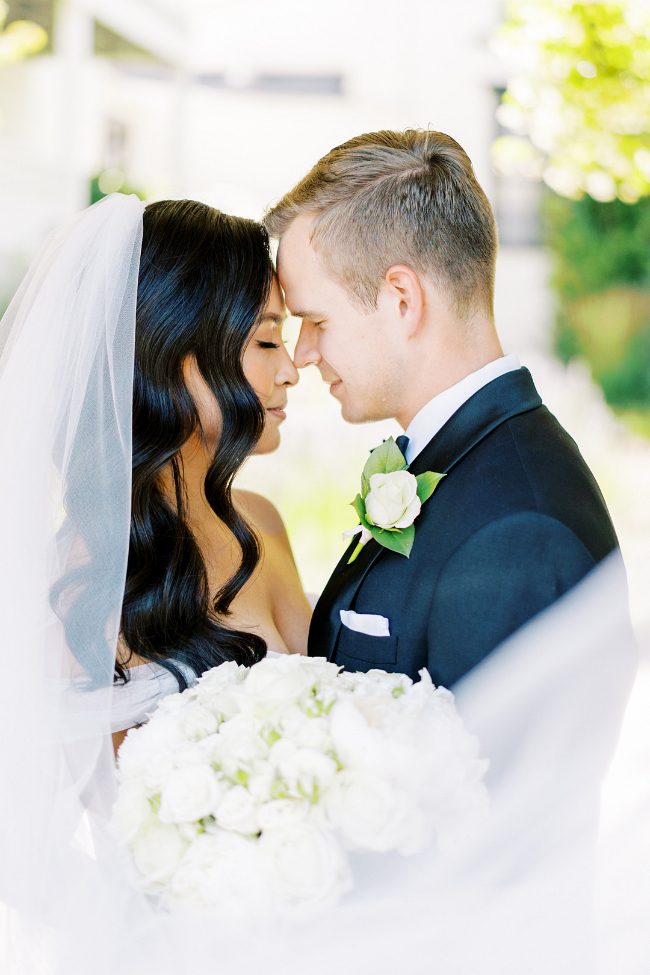 Timeless Black & White Sonoma Garden Wedding