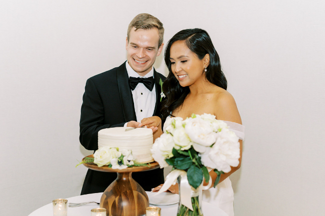Timeless Black & White Sonoma Garden Wedding