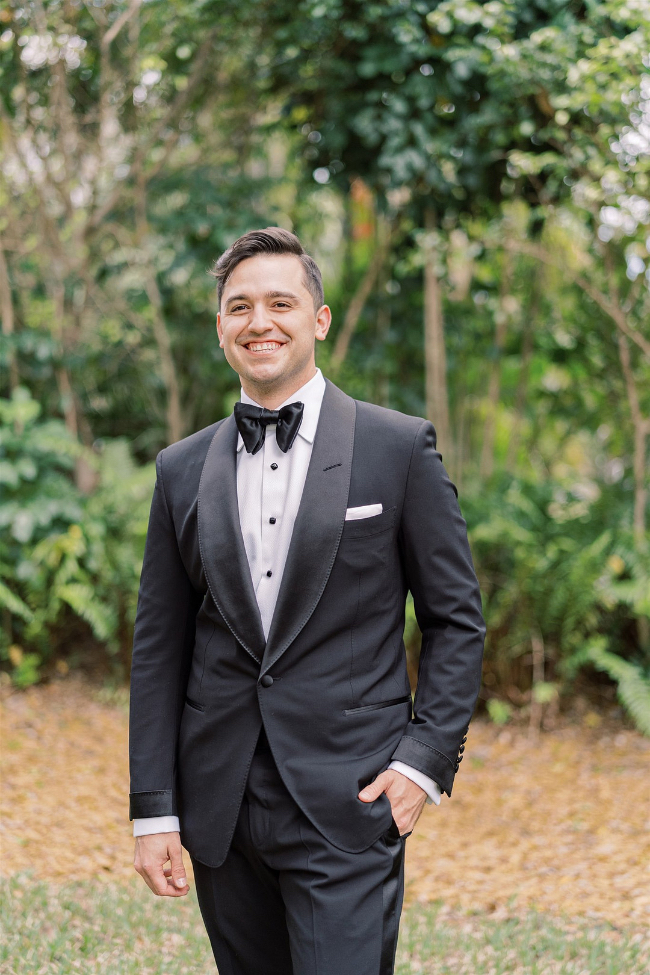 Stunning Shades Of Winter White Miami Wedding