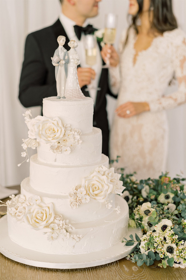 Stunning Shades Of Winter White Miami Wedding