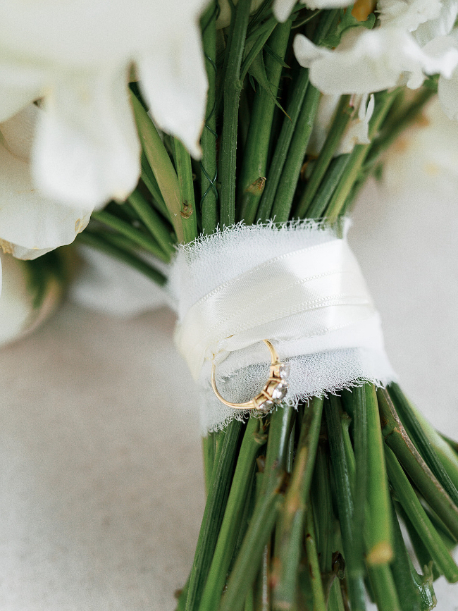 Sophisticated Lush Green & Classic White Wedding