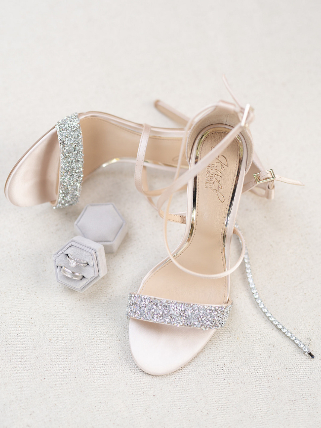 Sophisticated Lush Green & Classic White Wedding