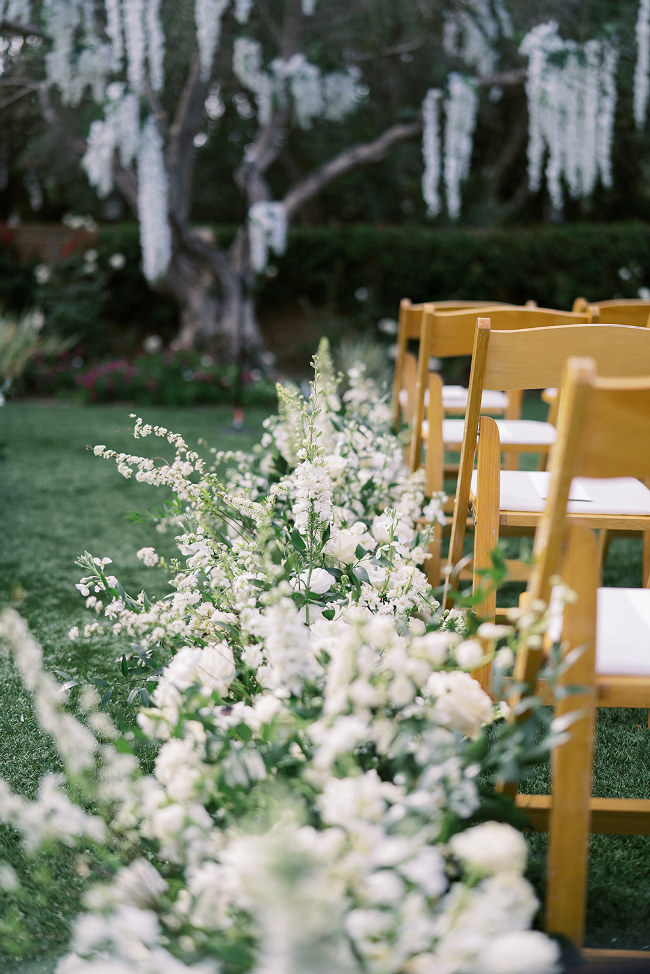 Sophisticated Lush Green & Classic White Wedding