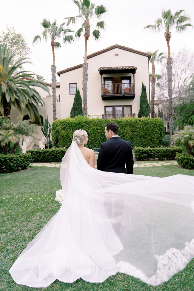 Sophisticated Lush Green & Classic White Wedding