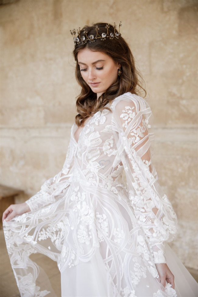 Luxurious & Romantic Burgundy Italian Wedding