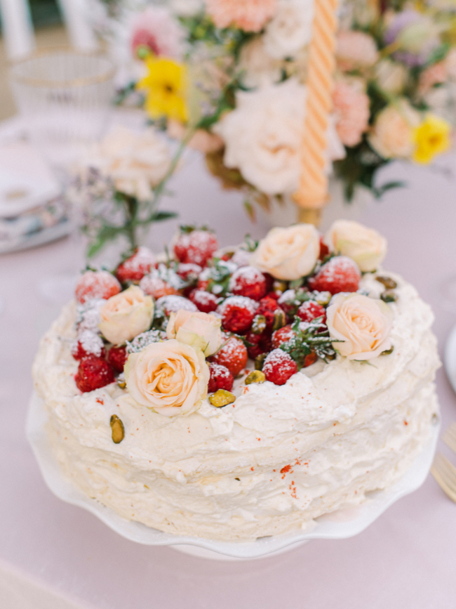 Heirloom Whimsical Prairie-Styled Editorial