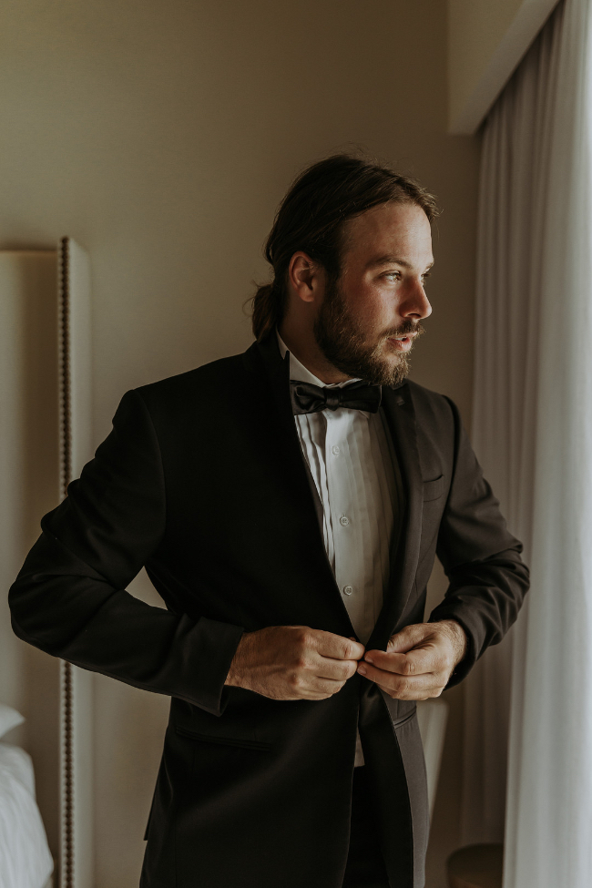 Beautiful Blue & White Baby's Breath-Filled Cabo Wedding