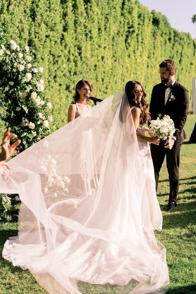 A Wedding As Sweet As Honey