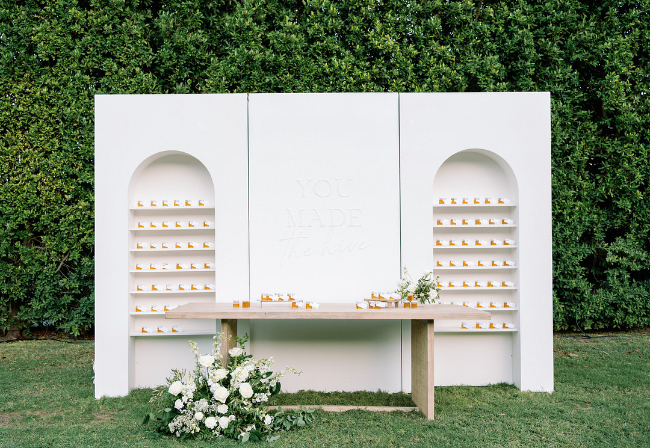 A Wedding As Sweet As Honey